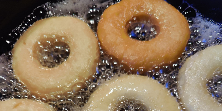 Donuty (Smažené na sádle)