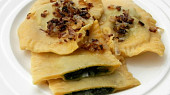 Domácí ravioly se špenátem a slaninou