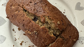 Banana bread nebo-li banánový chlebík