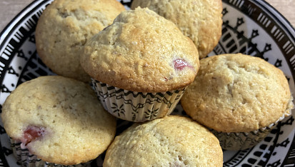 Muffiny s třešněmi a šalvějí podle Josefa Maršálka