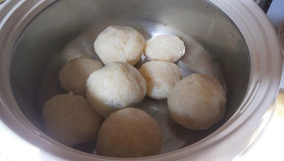 Odpalované těsto na ovocné knedlíky, trochu jiné