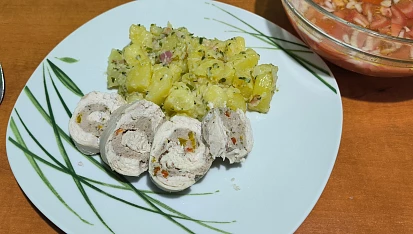 Kuřecí rolky plněné kuřecí fáší
