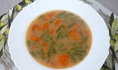 Sladkokyselá polévka s fazolkami a mrkví (Fazuľkovo-mrkvová sladko kyslá polievka)