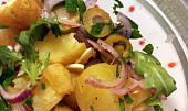 Italský bramborový salát teplý nebo studený