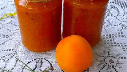 Meruňková marmeláda s levandulí