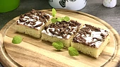 Cuketové řezy se zakysanou smetanou