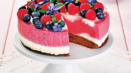Jogurtovo-ovocný dort
