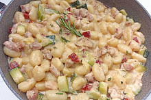Gnocchi s cuketou
