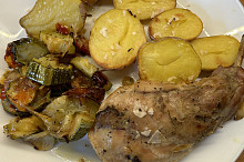Králičí stehna sous-vide s pečenou zeleninou