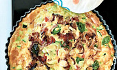 Quiche s cuketou a rajčaty