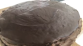 Pravý pařížský dort s krájecí polevou, Výborné, ale trochu se to rozpadalo