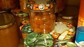 Sterilovaná rajčata na všechno, rajčata na všechno a do všeho  ... super recept děkuji