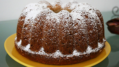 Bábovka z lískových oříšků