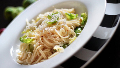 Aglio olio s růžičkovou kapustou