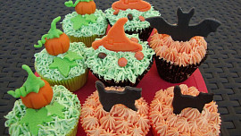 Halloween cupcakes