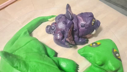Modelovací hmota (falešný marcipán) dobrý na tvoření figurek