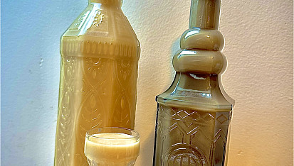 Rostlinný Baileys likér bez laktózy
