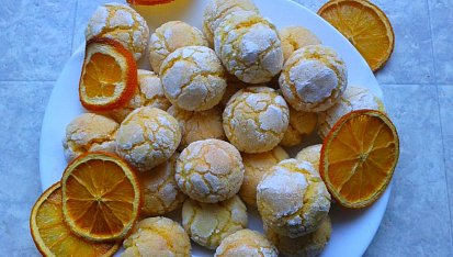 Pomerančové crinkles sušenky