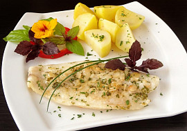 Rybí filet s mandlemi