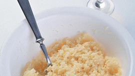 Kokosové špičky s rumovou náplní