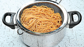 Omáčka z červené čočky