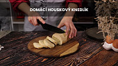 Domácí houskový knedlík