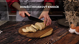 Domácí houskový knedlík