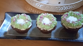 Lehký tvarohový krém (nejen) na cupcakes