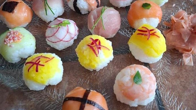 Sushi Tamari balls