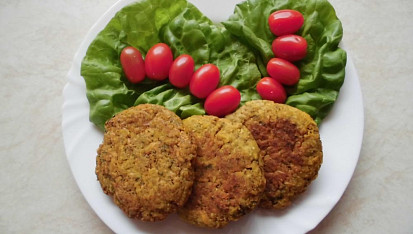 Mrkvové karbanátky s uzeným tofu