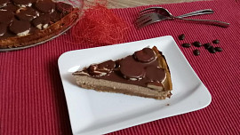Kávový cheesecake se skořicovými sušenkami a banánem