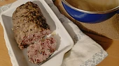 Sekaná z vepřového masa ochucená domácí klobáskou