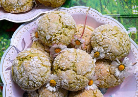 Matcha crinkles sušenky