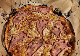 Kynutá pizza