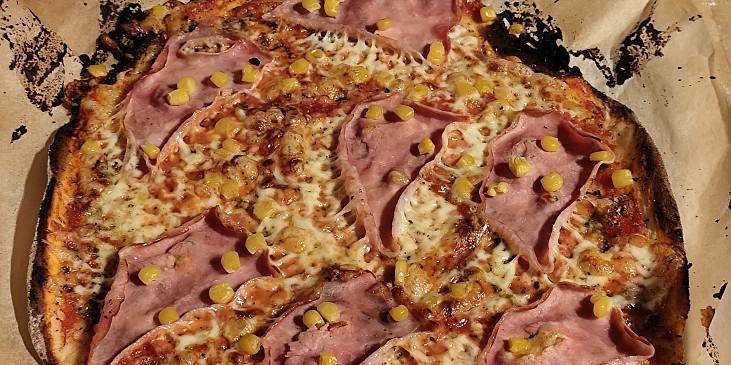 Kynutá pizza