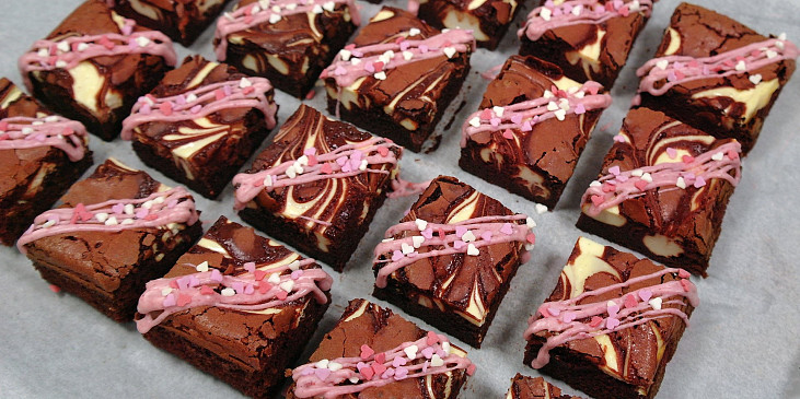 Red velvet brownies s tvarohem (Red velvet brownie s tvarohem)