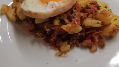 Tyrolské Gröstle