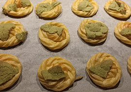 Choux au craquelin (francouzské větrníčky)