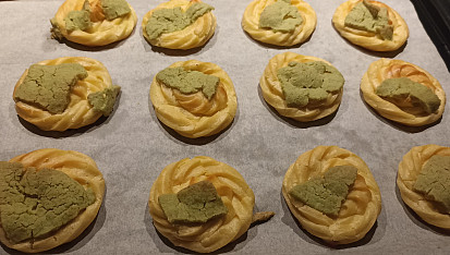 Choux au craquelin (francouzské větrníčky)
