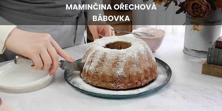 Maminčina ořechová bábovka