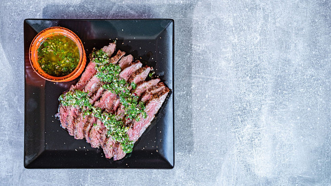 Grilovaný flank steak