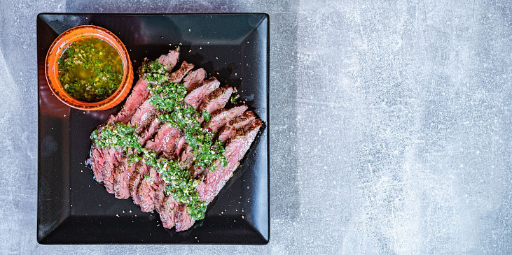 Grilovaný flank steak