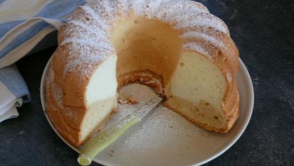 Bílková bábovka
