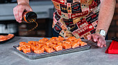 Lososové barbecue kostky