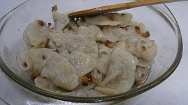 Vareniky plněné mletým masem