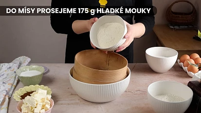 Kokosovo tvarohový koláč - strouhaný