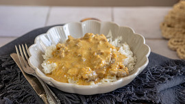 Minutkové vepřové à la Stroganoff