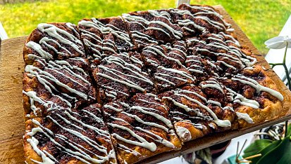 Focaccia s příchutí skořicových šneků