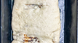 Focaccia s příchutí skořicových šneků