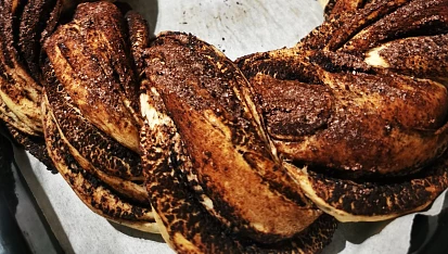 Skořicový pletenec (Estonský kringel)